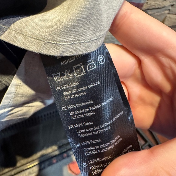 NWT Shirt men Barbour Size Large - Picture 9 of 9